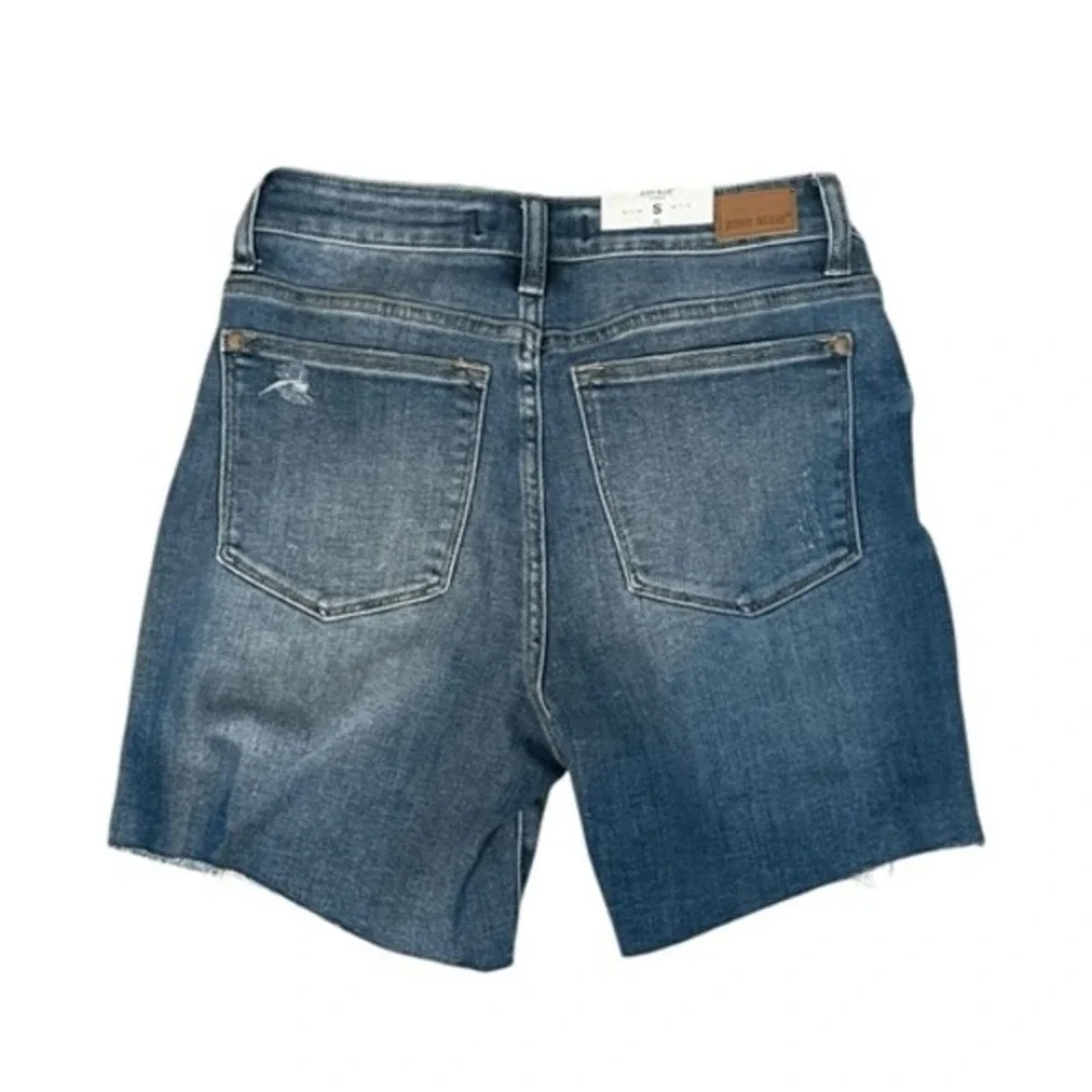 Judy Blue High Waisted Lightly Distressed Jean‎ Shorts 6